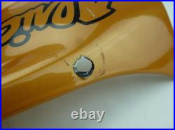 Carénage Côté Droit Endommagé Honda Africa Twin XRV 750 RD04 1990 Carénage Côté Droit Endommagé Honda Africa Twin XRV 750 RD04 1990