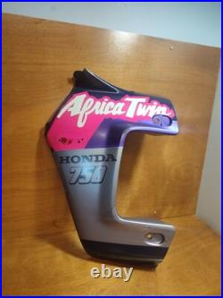 Carénage avant gauche HONDA XRV 750 Africa Twin RD04