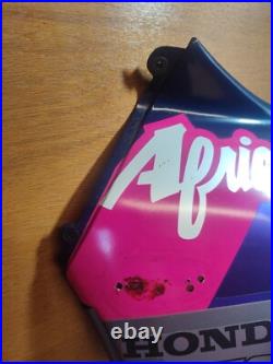 Carénage avant gauche HONDA XRV 750 Africa Twin RD04