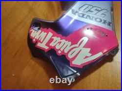 Carénage avant gauche HONDA XRV 750 Africa Twin RD04