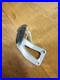 Platine_Repose_Pied_Arriere_Droite_Honda_750_Africa_Twin_Rd07_Rd07a_01_ddyr